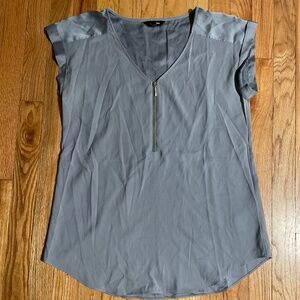 Express Gray-Gold Half Zip V-Neck Sleeveless Blouse Top Medium M